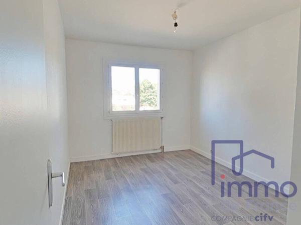Appartement 5 pièces                                        - 43000 Le Puy-en-Velay Réf : VA39825-CIFVFOREZVELAY
