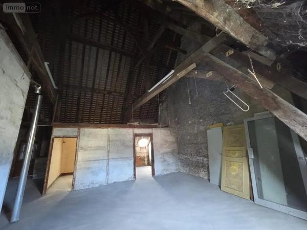 Achat - Immeuble Montargis 45200 336 m 2 302 m 2