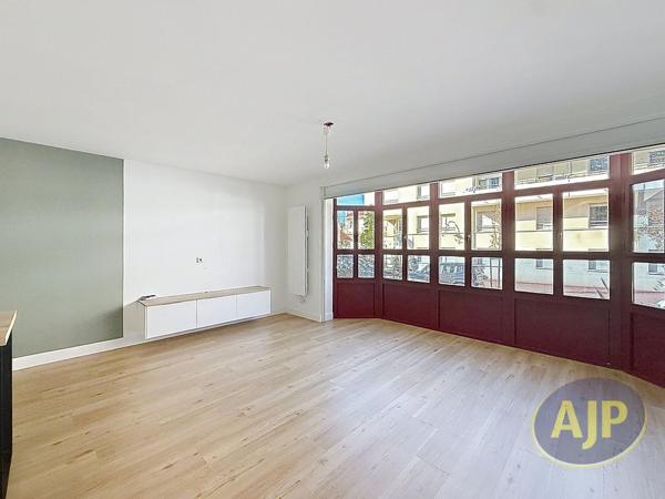 Appartement à vendre Arcachon - 2 pièces, 60m² avec 1 chambre(s) à 329 000€ - AJP Immobilier Arcachon