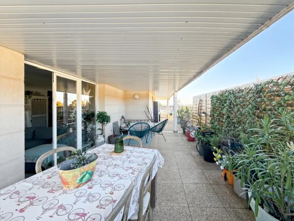 APPARTEMENT T3 de 70 m² AVEC TERRASSE de 48 m²