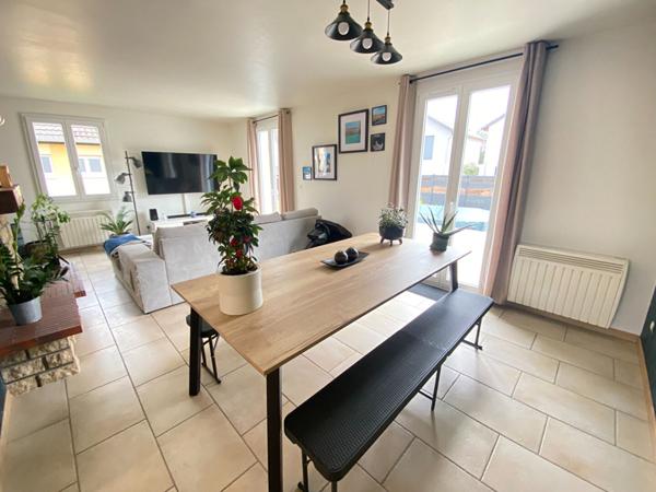 Maison - 4 pièces - 93 m²