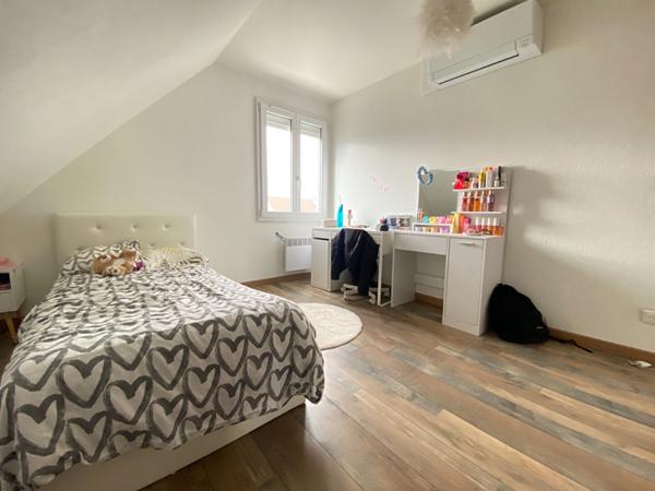 Maison - 4 pièces - 93 m²