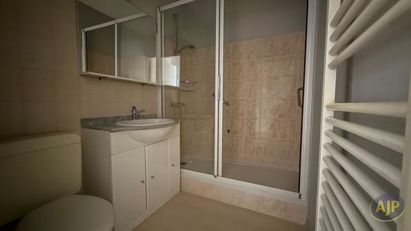 Appartement à vendre Angers - 1 pièces, 28m² avec 0 chambre(s) à 45 000€ - AJP Immobilier Angers