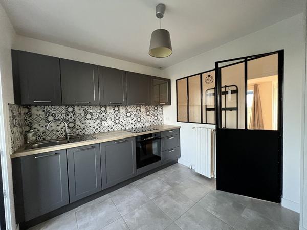 Appartement 3 pièces dernier étage 94210 La Varenne Saint Hilaire