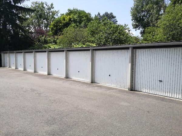 Appartement 2 chambres, Nevers, proche centre-ville, balcon, garage, 2 heures de Paris