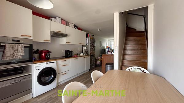 Niort. Maison de ville, 3 chambres, jardin et garage. Niort (79000)