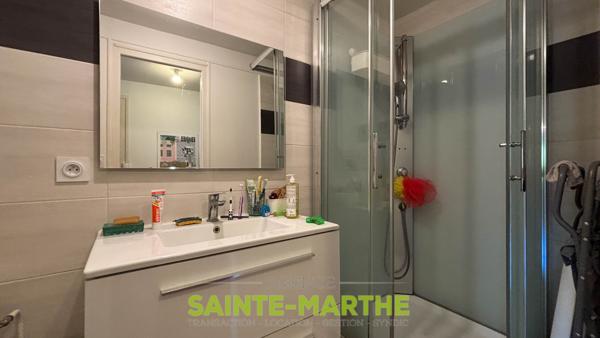 Niort. Maison de ville, 3 chambres, jardin et garage. Niort (79000)