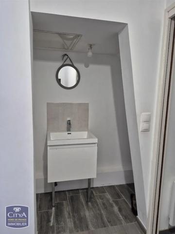 Appartement à louer 2 pièces 49.23m² Saint-Omer (62500)