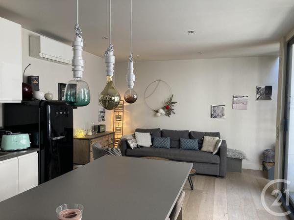 Appartement Loft à vendre  3 pièces - 76,01 m2 ST MAUR DES FOSSES - 94
