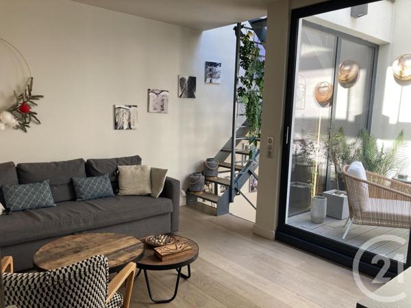 Appartement Loft à vendre  3 pièces - 76,01 m2 ST MAUR DES FOSSES - 94