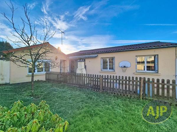 Vente maison Montaigu : 198 000 € - AJP Immobilier Montaigu