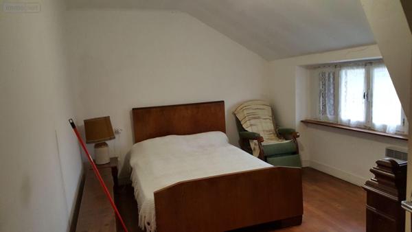 Maison à vendre à Saint-Georges-de-Rouelley dans la Manche (50720), ref : 076/249