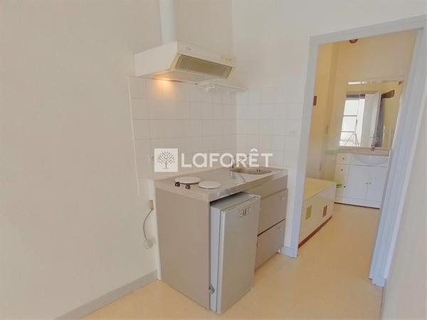 Location appartement Bourg-en-Bresse - 1 pièce(s) - 33 m² - 400 €/mois
