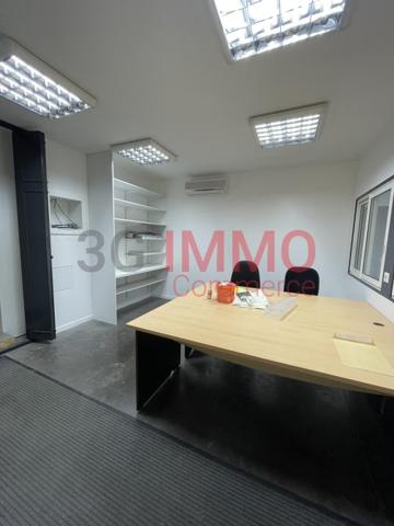 Location / Bureaux à Niort (79000)