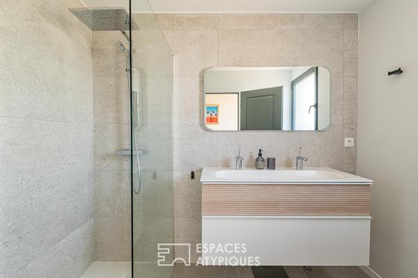 L’appartement comme une maison avec terrasse