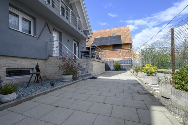 Magnifique maison rénovée, garage, terrasse au calme SANS TRAVAUX