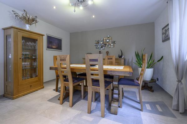 Magnifique maison rénovée, garage, terrasse au calme SANS TRAVAUX