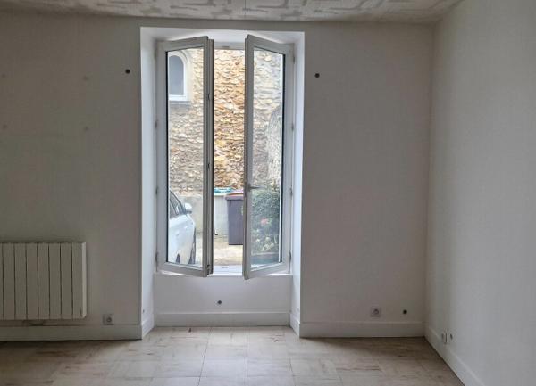 Appartement à louer    1 pièce • 22 m2 Chanteloup-les-Vignes