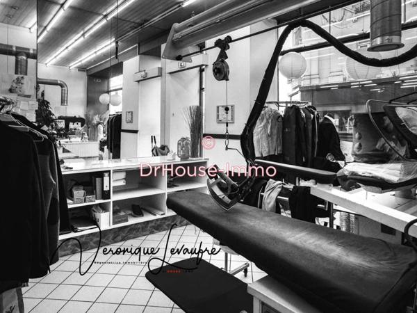 Commerce à vendre 5 pièces de 100 m²