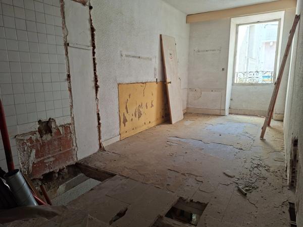 2 Appartements-plateaux à vendre 2 lot, 6 pièces LOURDES (65)