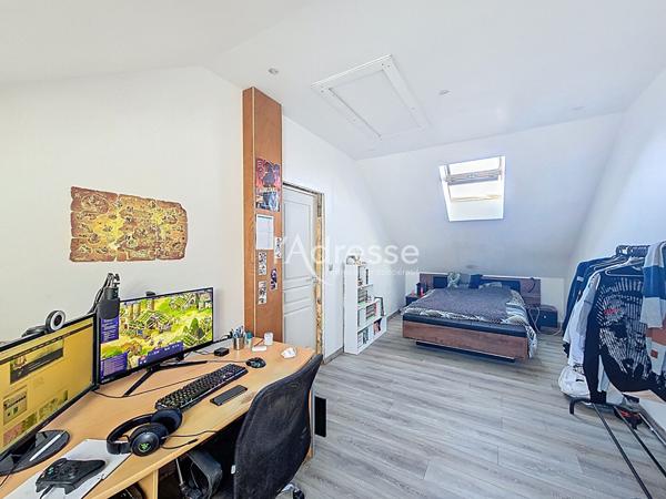 Maison familiale au centre ville de Montévrain