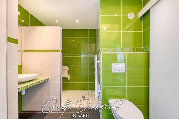 Bel appartement lumineux avec garage privé et cave ***Pré visite 3D disponible sur demande***