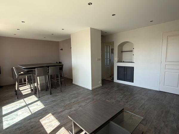 Appartement 4 pièces avec balcon et cave