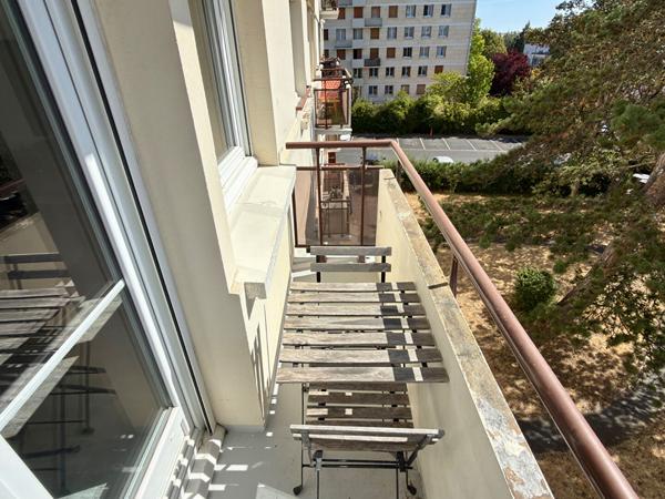 Appartement 4 pièces avec balcon et cave