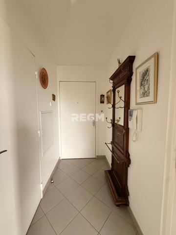 Herblay-sur-Seine (95220) Centre-ville – Élégant 3 pièces avec extérieur et stationnement