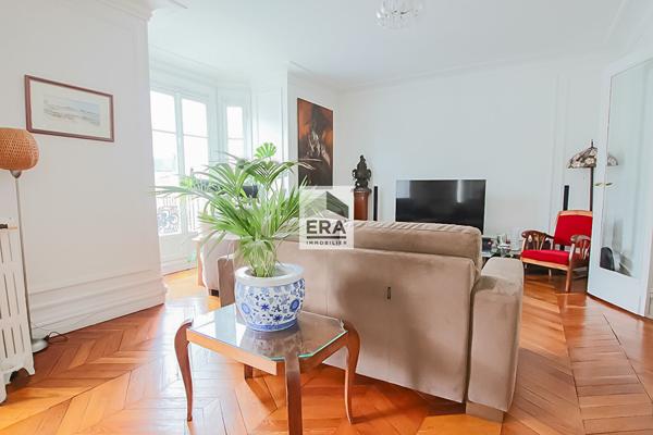 RARE & PRESTIGIEUX...Élégance Art Déco, Vue Dégagée en Étage Élevé ? 107 m²