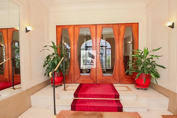 RARE & PRESTIGIEUX...Élégance Art Déco, Vue Dégagée en Étage Élevé ? 107 m²