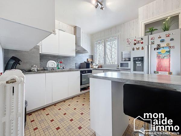 T3 rénové avec garage et jardin