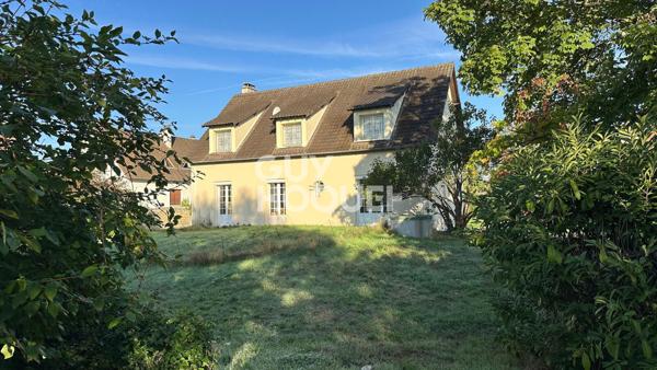 LIMAY - Maison avec parc arboré de 3434 m²