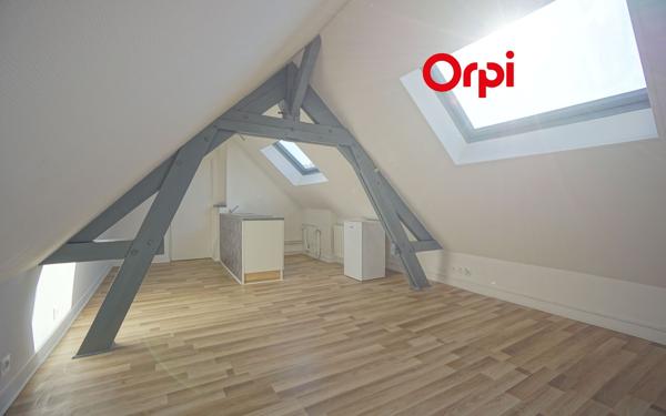 Appartement à louer    1 pièce •  Bernay