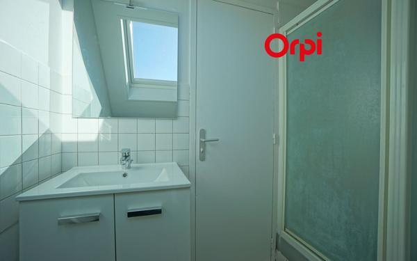 Appartement à louer    1 pièce •  Bernay