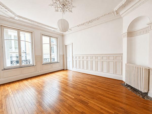 Appartement 6 pièce(s) 172.15 m2 - QUARTIER COURS LEOPOLD NANCY