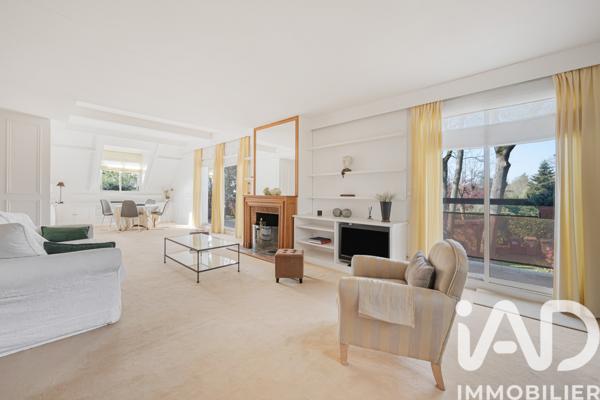 Appartement à vendre 5 pièces 152,58 m² Jouy-en-Josas
