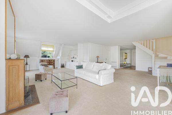 Appartement à vendre 5 pièces 152,58 m² Jouy-en-Josas
