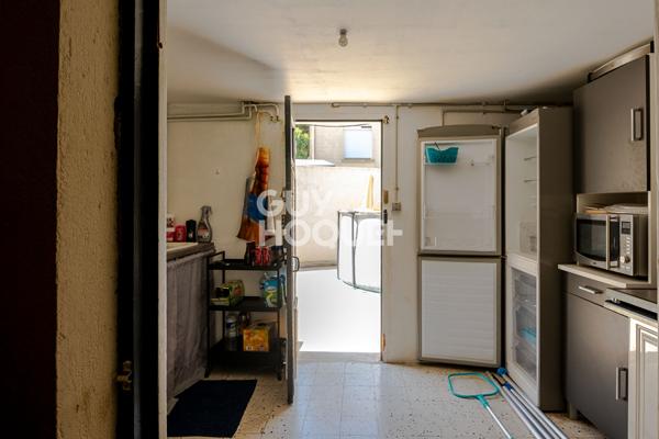 Proche Toutes Commodités - Maison T4 avec Grand Garage et Jardin