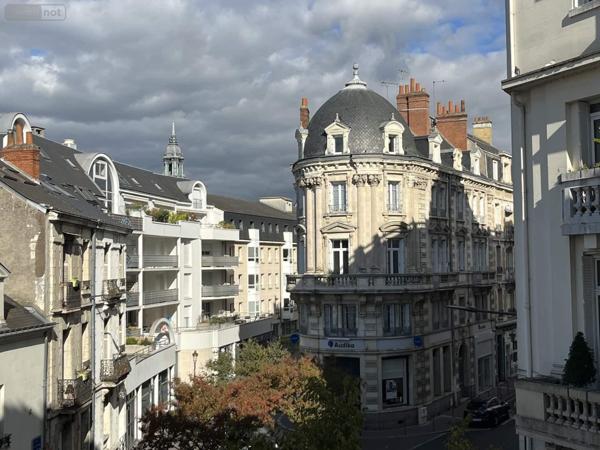 Appartement à vendre à Tours dans l'Indre-et-Loire (37000), ref : 003/2520