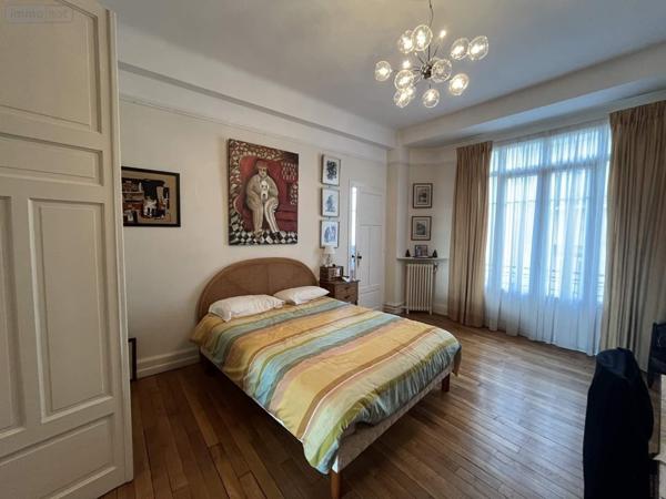 Appartement à vendre à Tours dans l'Indre-et-Loire (37000), ref : 003/2520