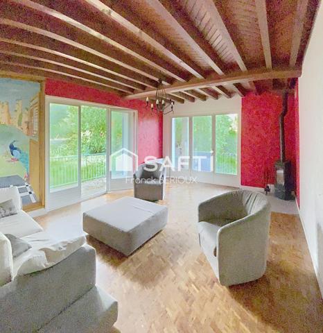 Maison familiale sur grand terrain au calme