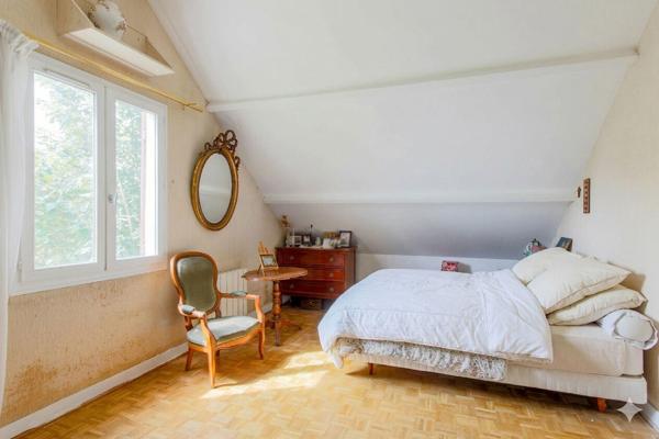 Maison individuelle avec fort potentiel à Maule