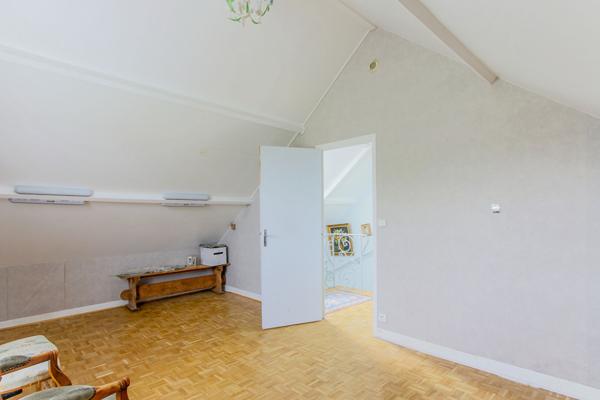 Maison individuelle avec fort potentiel à Maule
