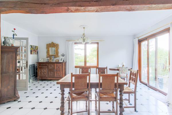 Maison individuelle avec fort potentiel à Maule