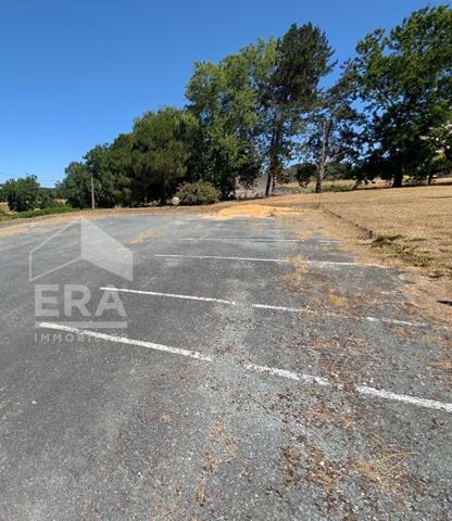 Entrepôt industriel avec bureau à vendre à 5 minutes de Montpon-Ménestérol - Surface de 4404,60 m²