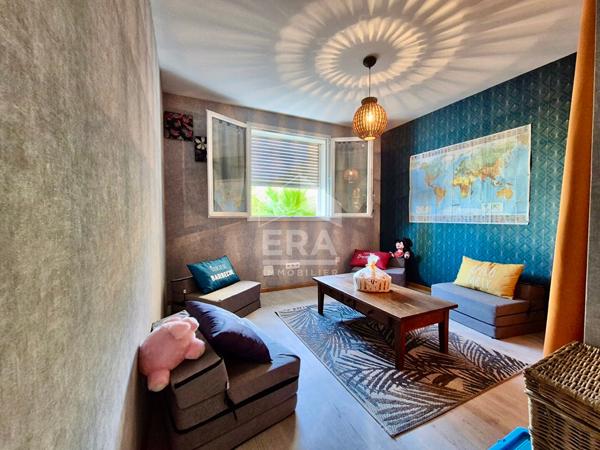 A VENDRE - SAINT CYPRIEN VILLAGE - MAISON - 4 CHAMBRES - JARDIN - PISCINE