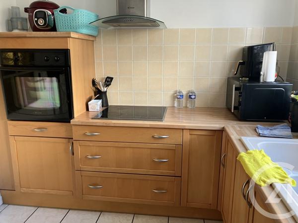 Appartement F4 à vendre  5 pièces - 80 m2 ST MEMMIE - 51