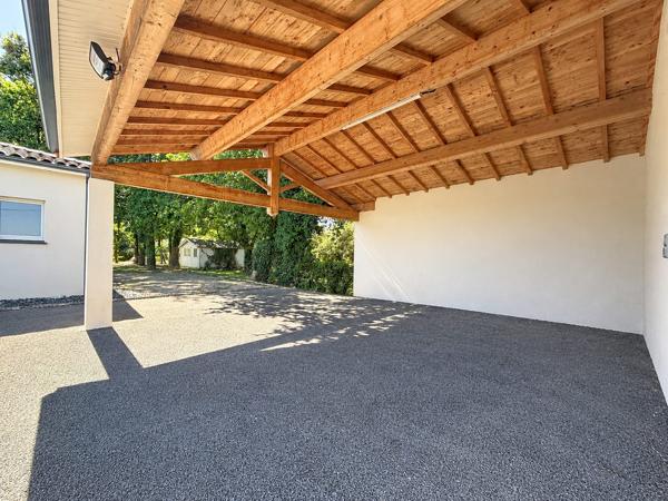 VILLA AVEC PISCINE