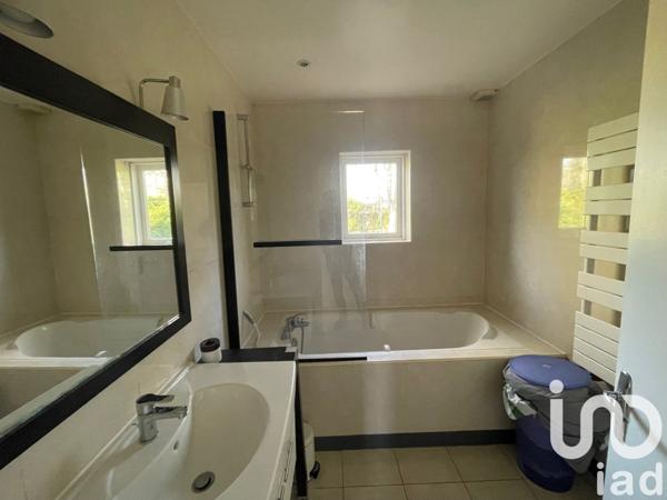 Maison à vendre 5 pièces 105 m² Savigny-sur-Clairis